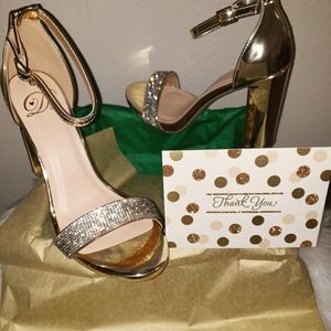 Ladies boxed heel rhinestone shoes